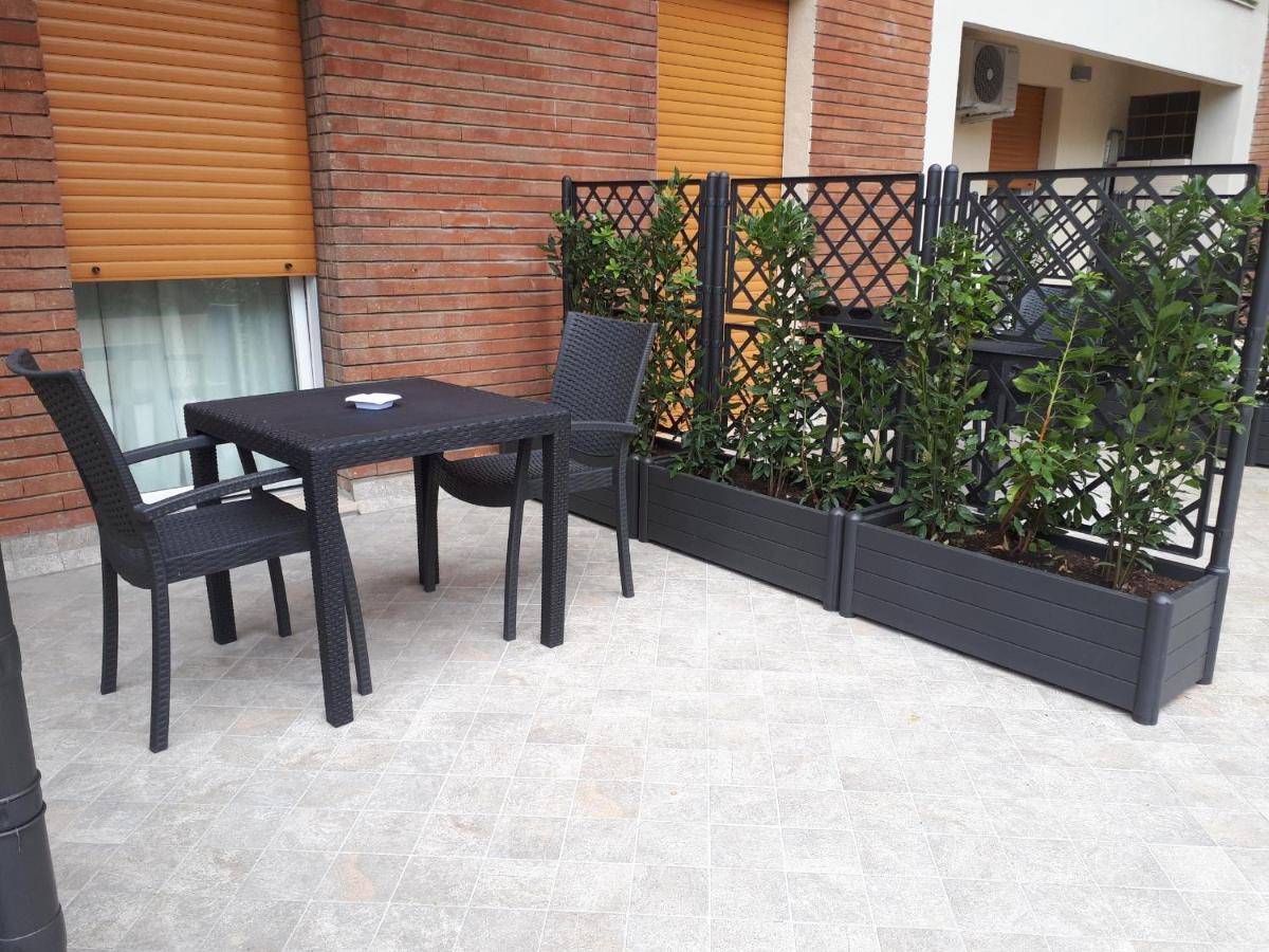 Soleluna Fiera 6 Rooms بولونيا المظهر الخارجي الصورة